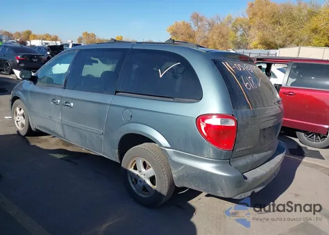 2005 Dodge Grand Caravan Sxt z USA, uszkodzony, nr VIN 2D4GP44L95R299610